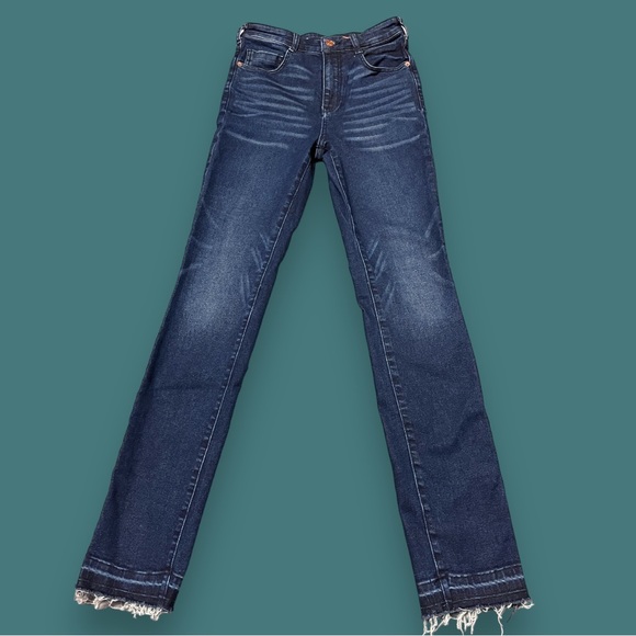 EUC Pilcro and the Letterpress cigarette style jeans with let out hem. Size 26 - Picture 2 of 11